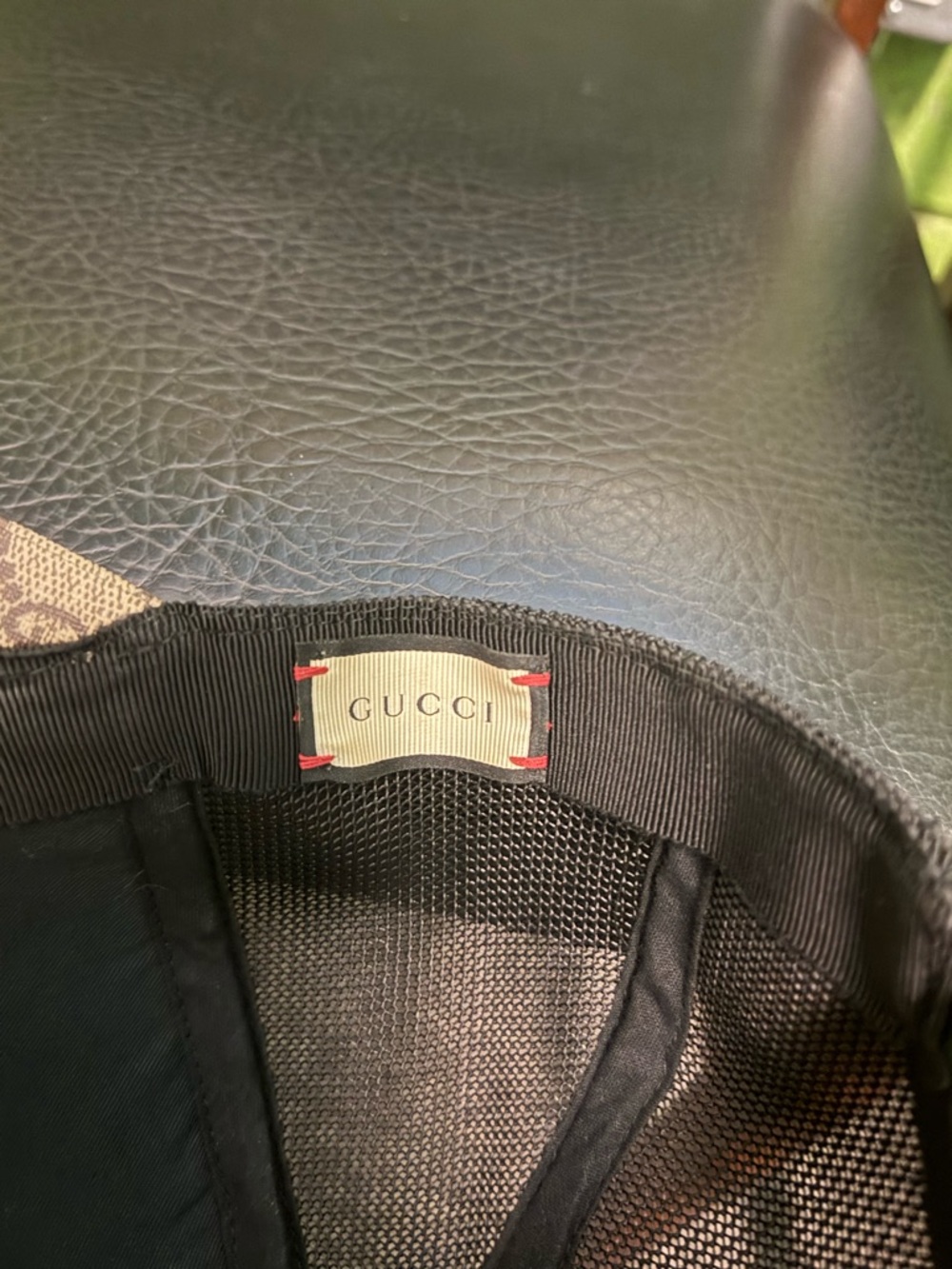 Gucci Black/Tan GG Monogram Interior Cap - Picture 3 of 3